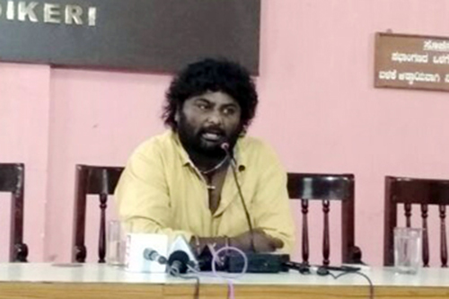 ಹಣಕ್ಕಾಗಿ ಮತಗಳನ್ನು ಮಾರಿಕೊಳ್ಳಬೇಡಿ : ನಟ ಹುಚ್ಚ ವೆಂಕಟ್ ಕರೆ